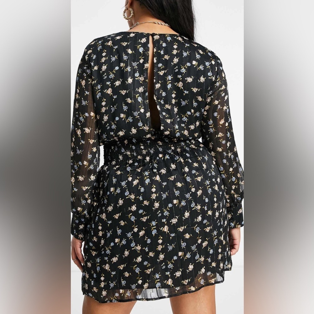 NWT Missguided Plus Mini Dress with Shirred Waist in Black Floral - Picture 4 of 12